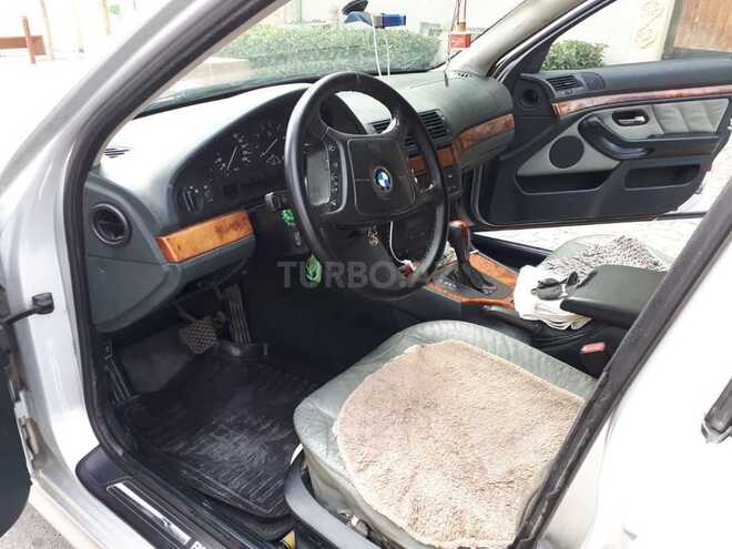 BMW 528 1999, 391,000 km - 2.8 l - Bakı