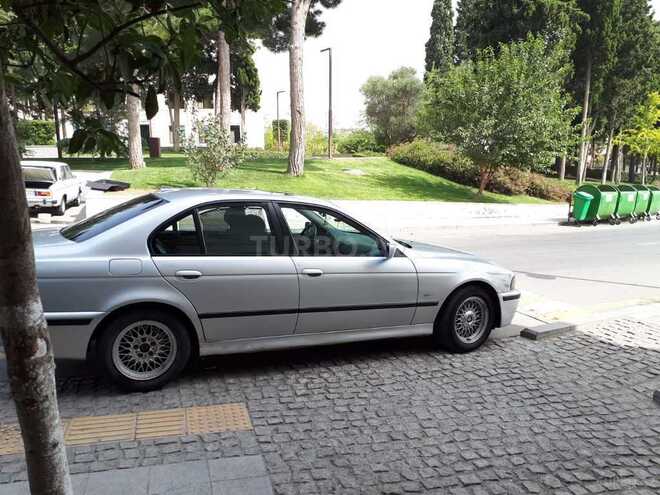 BMW 528 1999, 391,000 km - 2.8 l - Bakı