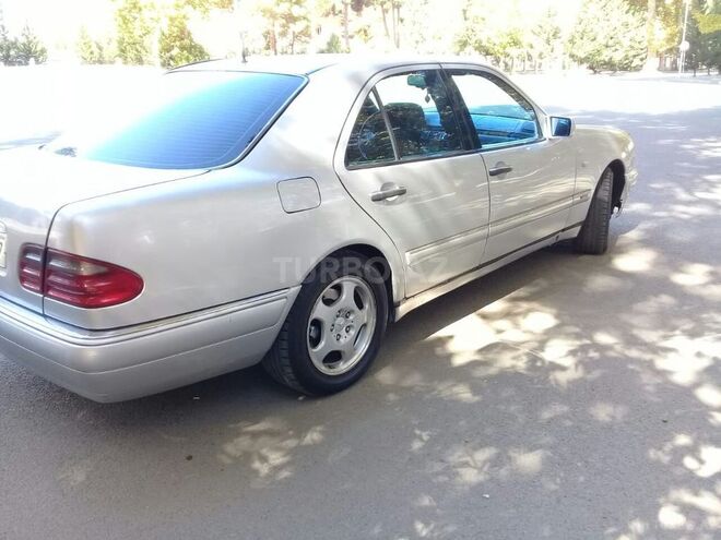 Mercedes E 280 1997, 238,453 km - 2.8 l - Mingəçevir