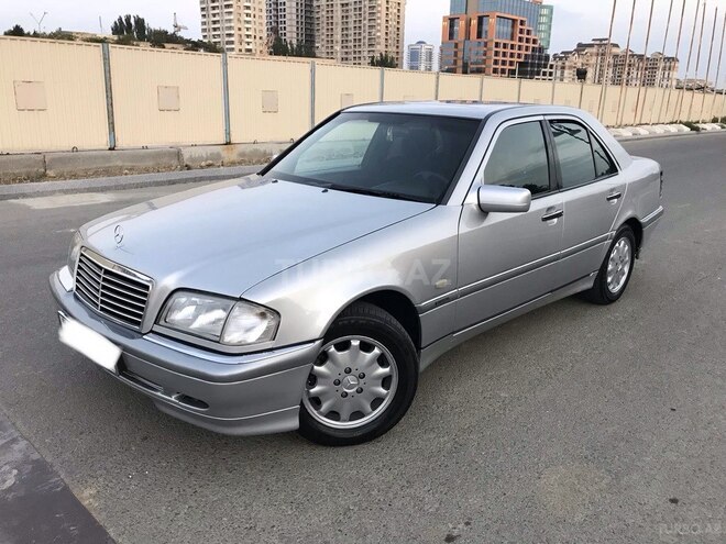 Mercedes C 180 1999, 196,000 km - 1.8 l - Bakı