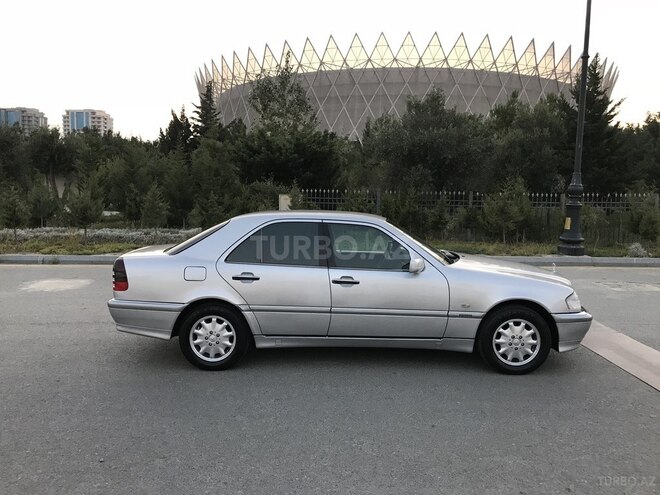 Mercedes C 180 1999, 196,000 km - 1.8 l - Bakı