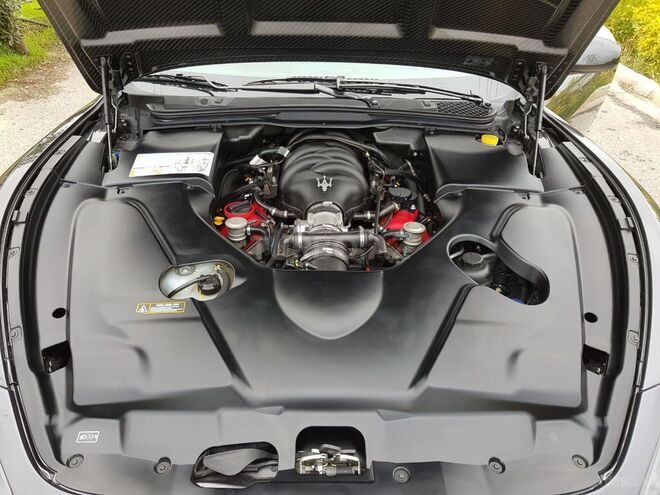 Maserati GranTurismo S 2014, 56,000 km - 4.7 l - Bakı