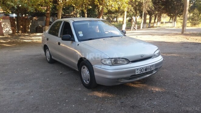 Hyundai Accent 1995, 218,900 km - 1.5 l - Bakı