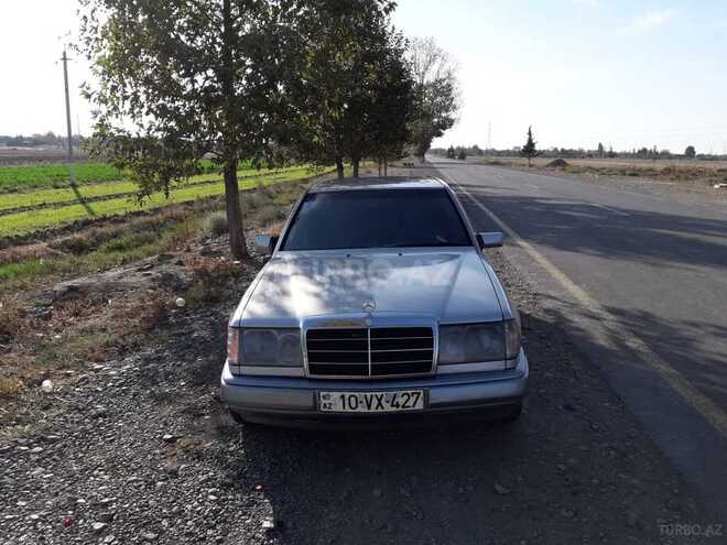Mercedes E 200 1991, 254,000 km - 2.0 л - Gəncə