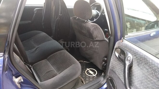 Opel Vectra 1997, 256,000 km - 1.8 l - Sumqayıt