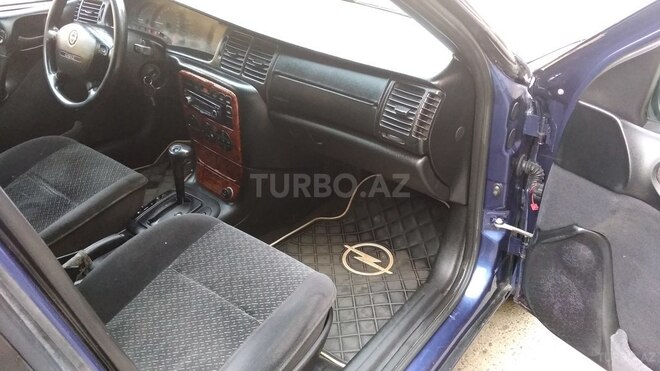 Opel Vectra 1997, 256,000 km - 1.8 l - Sumqayıt