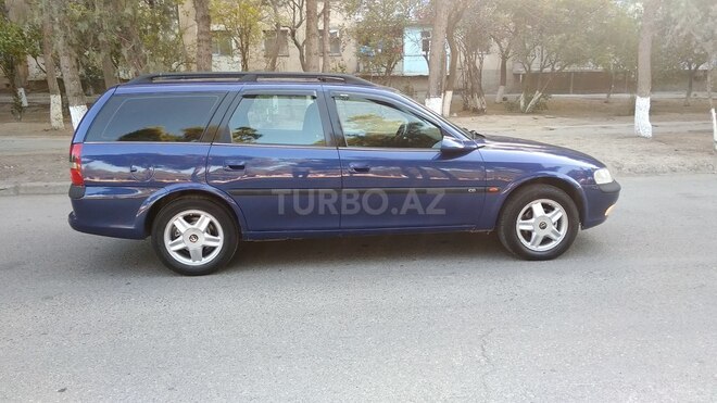 Opel Vectra 1997, 256,000 km - 1.8 l - Sumqayıt