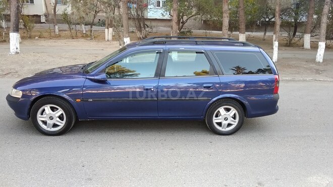 Opel Vectra 1997, 256,000 km - 1.8 l - Sumqayıt