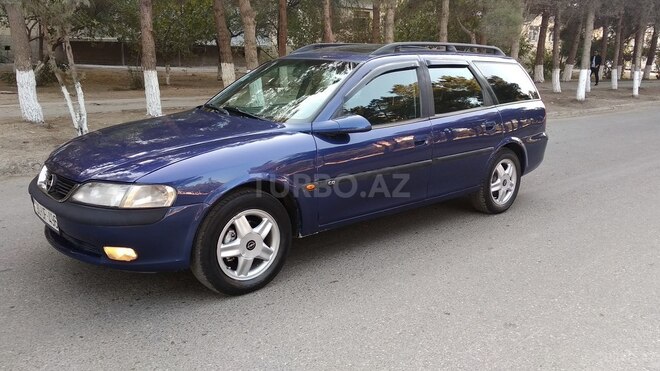 Opel Vectra 1997, 256,000 km - 1.8 l - Sumqayıt