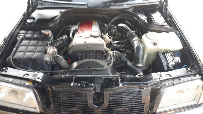 Mercedes C 230 1999, 197,000 km - 2.3 l - Bakı