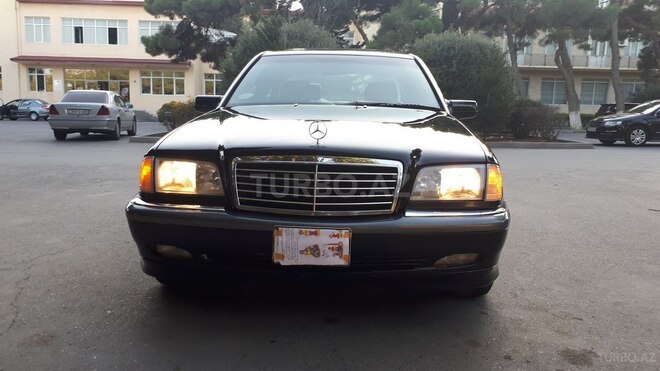Mercedes C 230 1999, 197,000 km - 2.3 l - Bakı