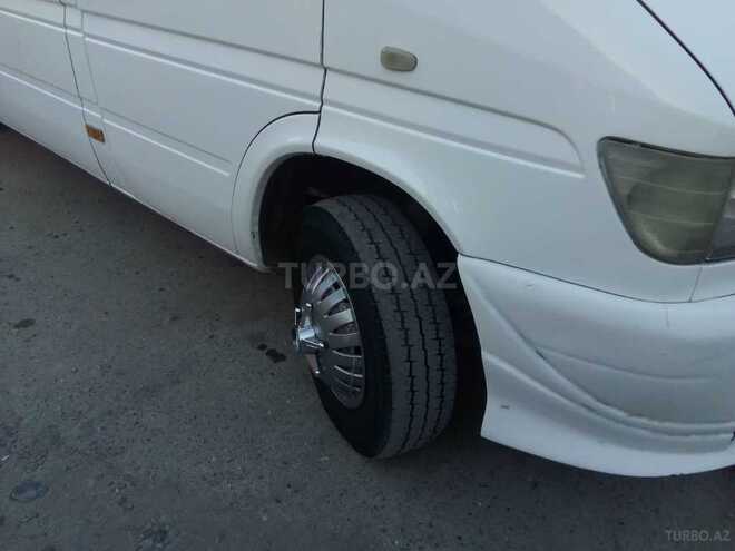 Mercedes Sprinter 412 1999, 420,000 km - 2.9 l - Bakı