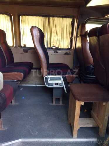 Mercedes Sprinter 412 1999, 420,000 km - 2.9 l - Bakı