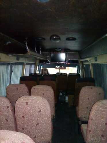 Mercedes Sprinter 412 1999, 420,000 km - 2.9 l - Bakı