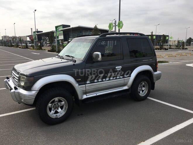 Mitsubishi Pajero 1992, 310,000 km - 2.5 l - Bakı