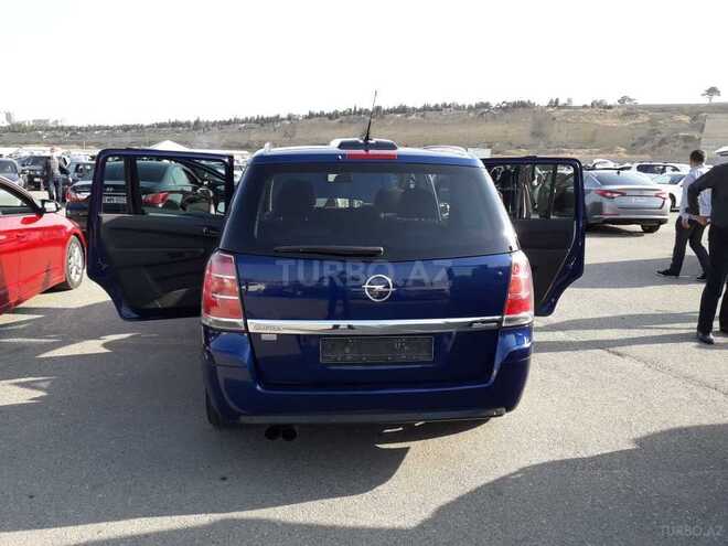 Opel Zafira 2007, 252,125 km - 2.2 l - Goranboy