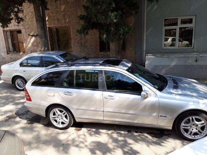 Mercedes C 220 2002, 341,000 km - 2.2 l - Bakı