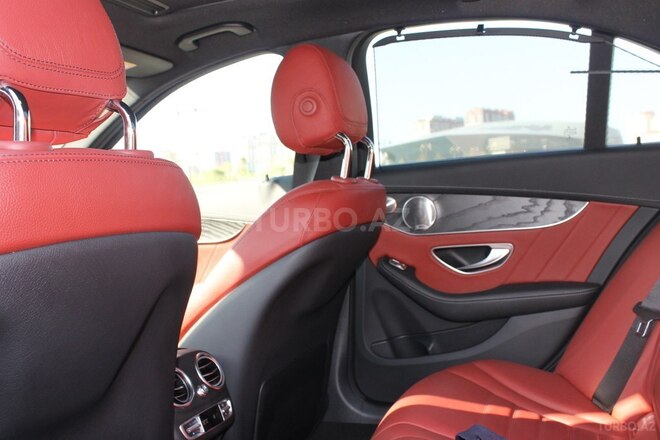 Mercedes C 250 2015, 21,800 km - 2.0 l - Bakı