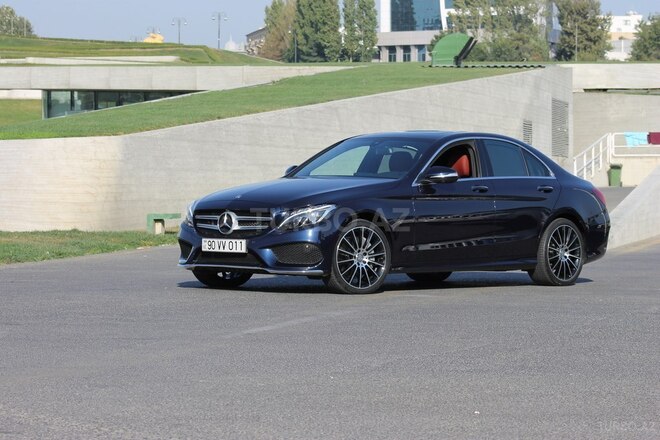 Mercedes C 250 2015, 21,800 km - 2.0 l - Bakı
