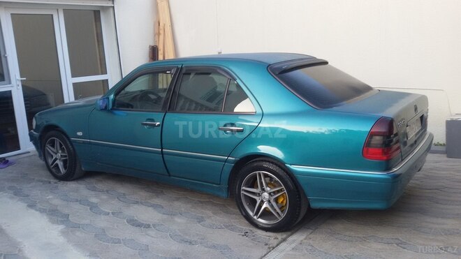 Mercedes C 240 1997, 310,000 km - 2.4 l - Bakı