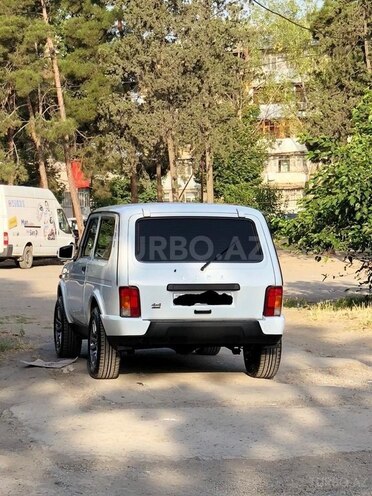 LADA (VAZ) Niva 2017, 25,000 km - 1.7 л - Gəncə