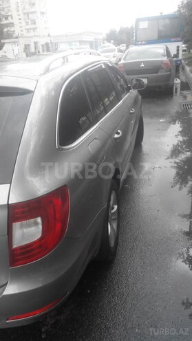 Skoda Superb 2011, 190,000 km - 1.8 l - Bakı
