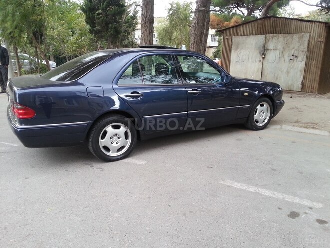 Mercedes E 240 1998, 263,523 km - 2.4 л - Sumqayıt