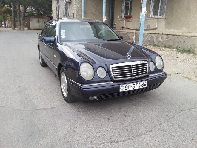 Mercedes E 240 1998, 263,523 km - 2.4 л - Sumqayıt