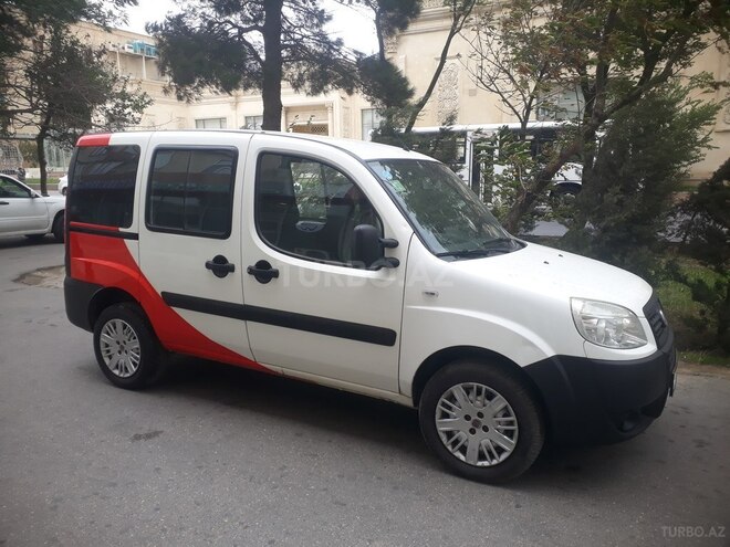 Fiat Doblo 2008, 184,850 km - 1.3 л - Bakı