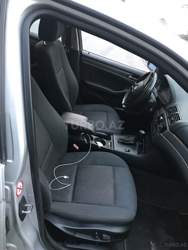 BMW 318 2002, 233,800 km - 2.0 l - Bakı