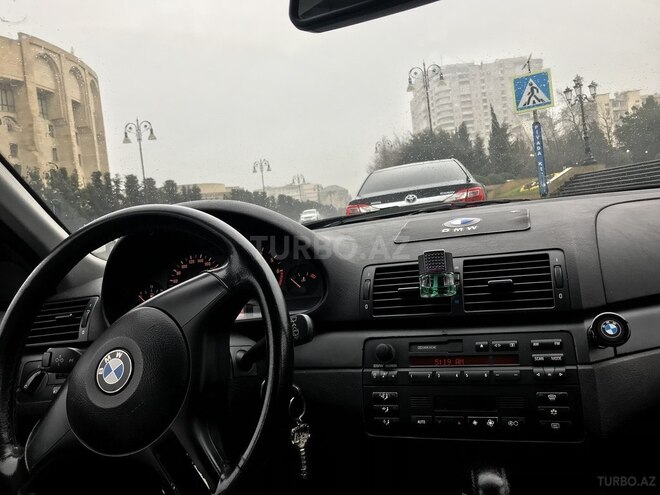 BMW 318 2002, 233,800 km - 2.0 l - Bakı