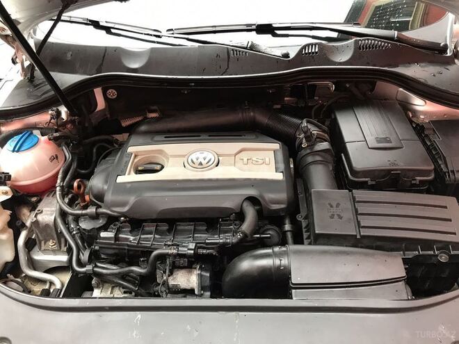 Volkswagen Passat 2009, 100,000 km - 2.0 l - Bakı