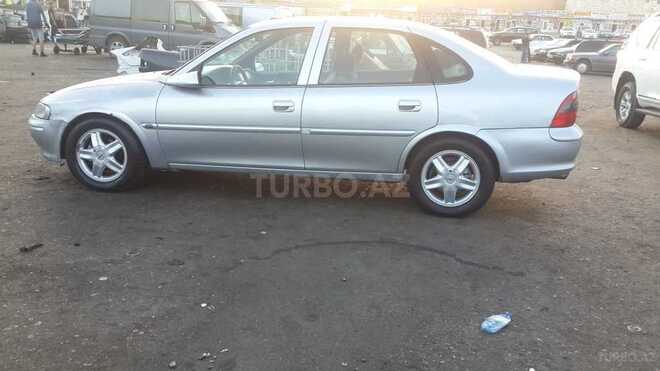 Opel Vectra 1997, 216,000 km - 1.8 l - Bakı