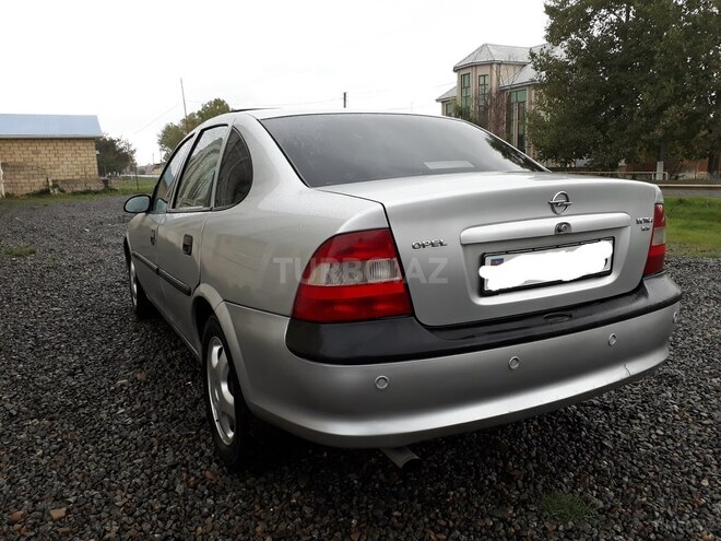 Opel Vectra 1997, 290,555 km - 1.6 l - Masallı
