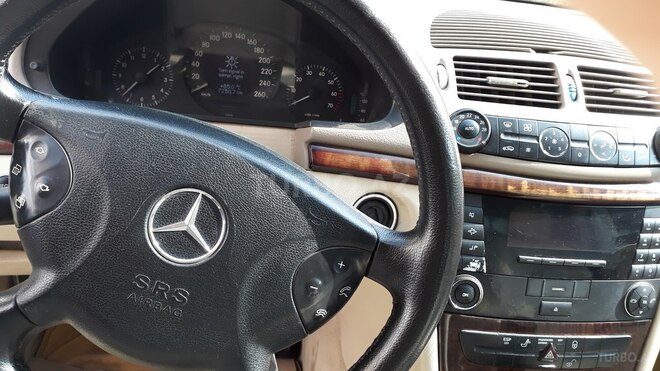 Mercedes E 240 2003, 225,000 km - 2.6 l - Beyləqan