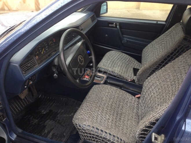 Mercedes 190 1992, 225,032 km - 2.0 l - Bakı