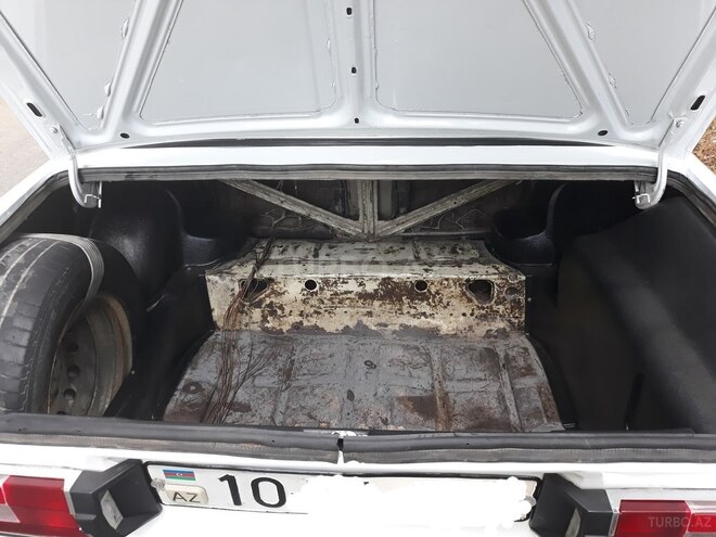 LADA (VAZ) 2106 1997, 350,000 km - 1.5 л - Bakı