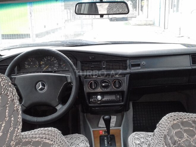 Mercedes 190 1992, 262,196 km - 2.0 л - Bakı