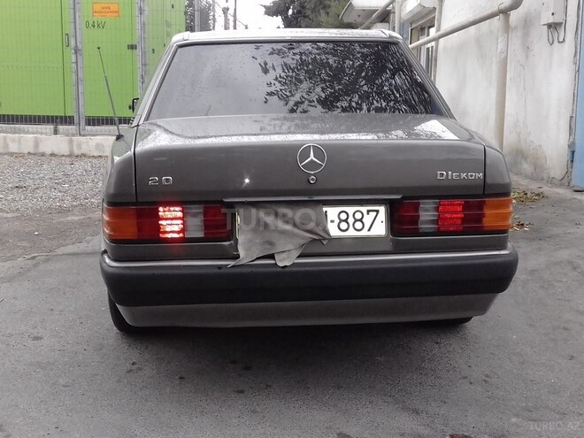 Mercedes 190 1992, 262,196 km - 2.0 л - Bakı
