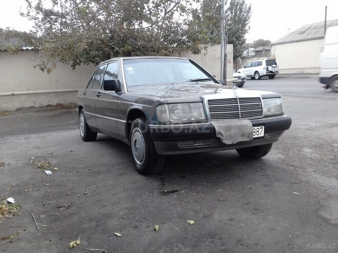 Mercedes 190 1992, 262,196 km - 2.0 л - Bakı