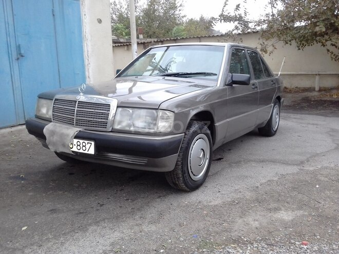 Mercedes 190 1992, 262,196 km - 2.0 л - Bakı