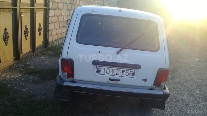 LADA (VAZ) Niva 2002, 170,000 km - 1.7 l - Quba