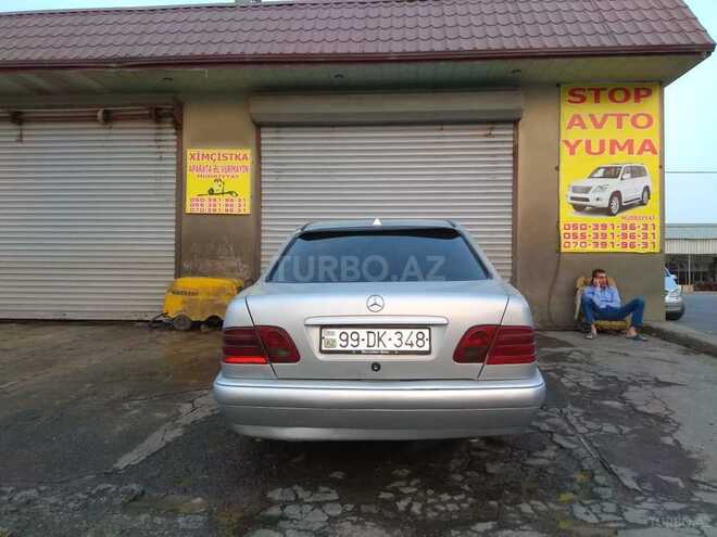 Mercedes E 200 1998, 392,000 km - 2.0 l - Bakı