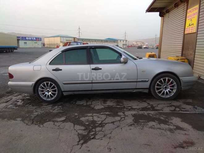 Mercedes E 200 1998, 392,000 km - 2.0 l - Bakı