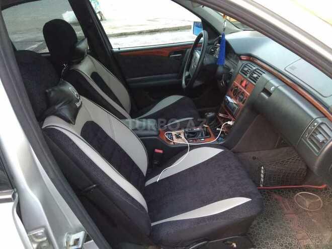 Mercedes E 200 1998, 392,000 km - 2.0 l - Bakı