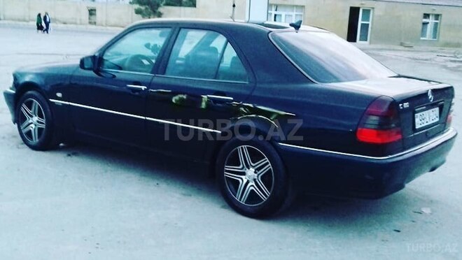 Mercedes C 180 1999, 135,000 km - 1.8 l - Sumqayıt