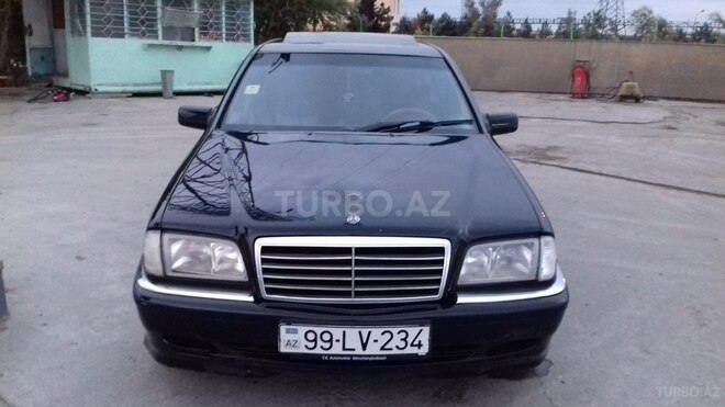 Mercedes C 180 1999, 135,000 km - 1.8 l - Sumqayıt