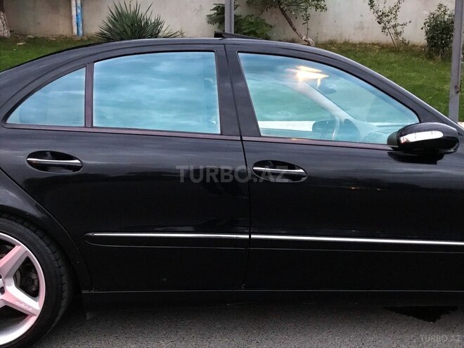 Mercedes E 320 2003, 223,000 km - 3.2 л - Bakı