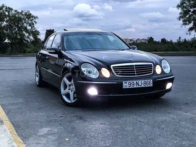 Mercedes E 320 2003, 223,000 km - 3.2 л - Bakı