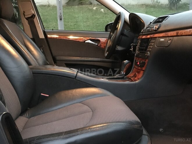 Mercedes E 320 2003, 223,000 km - 3.2 л - Bakı